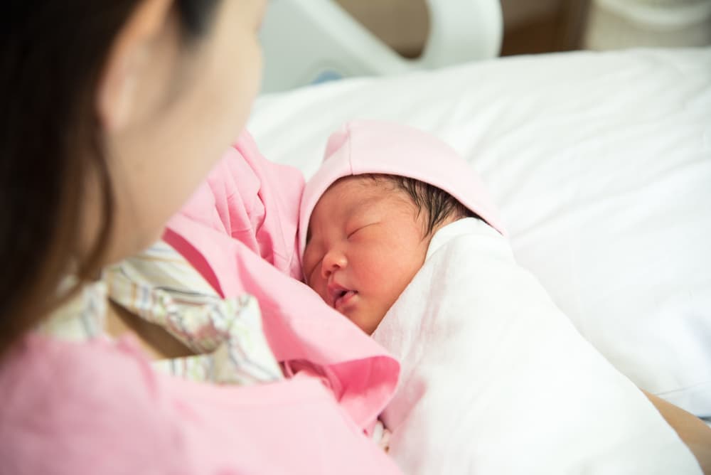 Îngrijirea nou-născuților