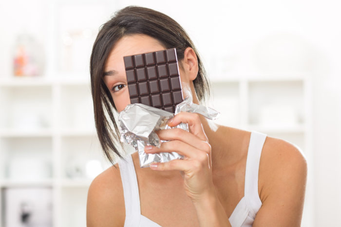îmbunătățirea memoriei, beneficiile consumului de ciocolată neagră
