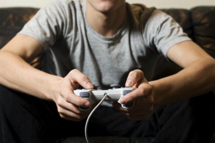 dependent de jocurile online care joacă jocuri online