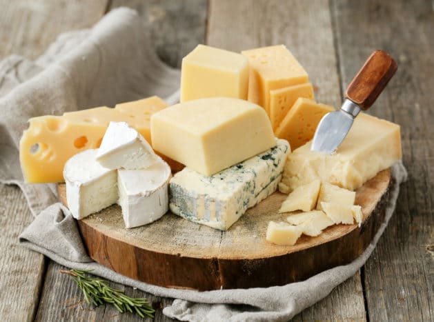 diabetul poate mânca brânză