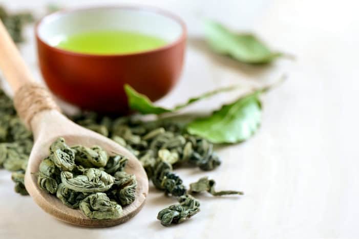 beneficiile ceaiului verde pentru reumatism
