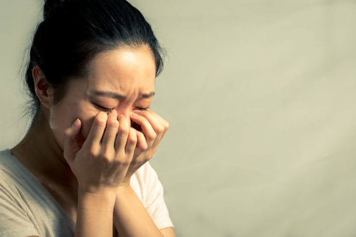 beneficiile lacrimilor atunci când se întristează