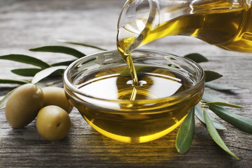 beneficiile uleiului de măsline pentru păr