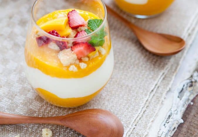 desert mango iaurt parfait
